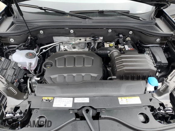 2024 Volkswagen Atlas SEL R-Line with VIN 1V2AE2CA3RC263552, listed as a Copart auction lot 43369105 with 1,036 mi miles and Salvage title. Bid and sale history available at DreamBid. Image 12.