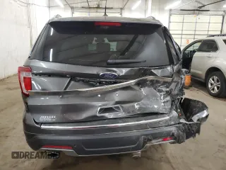 2018 Ford Explorer XLT with VIN 1FM5K8D83JGB69531, listed as a Copart auction lot 52981025 with 114,873 mi miles and Salvage Title. Bid and sale history available at carsss.com. Image 6.