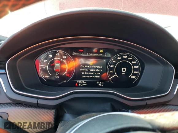 2021 Audi RS 5 z VIN WUANWAF5XMA901862, wystawiony jako Copart lot #64143363 z przebiegiem 19 022 mil mil oraz . Historia ofert i sprzedaży dostępna na DreamBid. Obrazek 9.