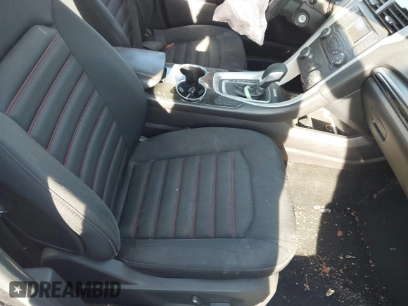 2016 Ford Fusion SE with VIN 3FA6P0H74GR100920, listed as a IAAI auction lot 41890628 with 119,448 mi miles. Bid and sale history available at carsss.com. Image 5.