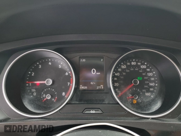2018 Volkswagen Tiguan S with VIN 3VV0B7AX2JM017137, listed as a Copart auction lot 54618705 with 69,026 mi miles and Clean Title. Bid and sale history available at DreamBid. Image 9.