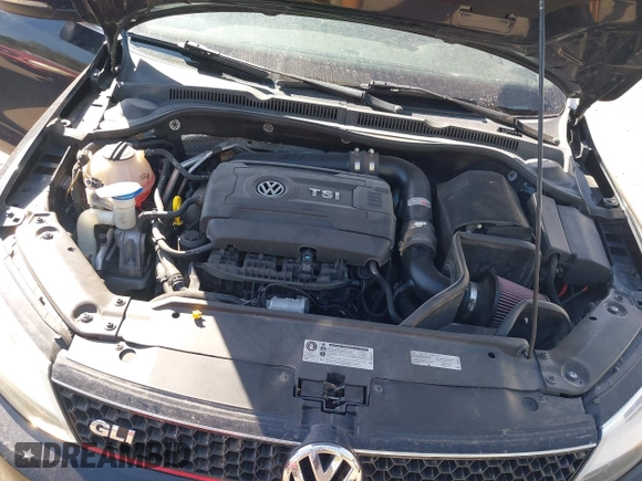 2014 Volkswagen Jetta GLI Autobahn с VIN 3VW5T7AJ3EM267647, выставлен на аукционе IAAI как лот 40507643 с пробегом 95 048 миль миль и . История ставок и продаж доступна на DreamBid. Изображение 10.
