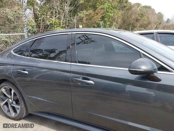 2023 Hyundai Sonata SEL Plus with VIN KMHL44J20PA255322, listed as a IAAI auction lot 41652445 with 31,672 mi miles. Bid and sale history available at carsss.com. Image 13.