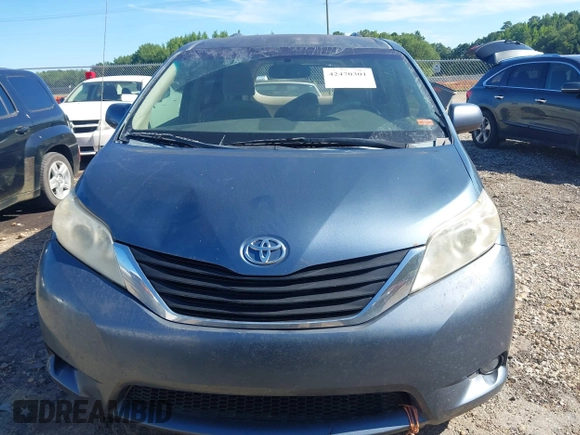 2013 Toyota Sienna LE AAS with VIN 5TDKK3DCXDS350005, listed as a IAAI auction lot 42470301 with 345,695 mi miles and . Bid and sale history available at DreamBid. Image 12.