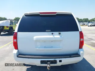2011 Chevrolet Tahoe Commercial with VIN 1GNLC2E02BR325621, listed as a IAAI auction lot 41866389 with 167,693 mi miles and . Bid and sale history available at DreamBid. Image 16.