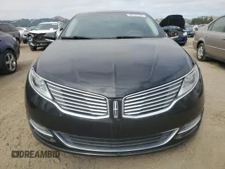 2014 Lincoln MKZ with VIN 3LN6L2GK8ER827980, listed as a Copart auction lot 58739125 with 69,359 mi miles and Salvage title. Bid and sale history available at DreamBid. Image 5.
