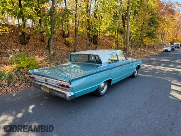 1964 Mercury Monterey z VIN 4W42Y537013, wystawiony jako Copart lot #79842704 z przebiegiem 30 729 mil mil oraz Tytuł czysty. Historia ofert i sprzedaży dostępna na DreamBid. Obrazek 4.