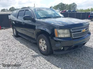 2007 Chevrolet Suburban LTZ with VIN 3GNFK16317G103307, listed as a IAAI auction lot 41950049 with 1 mi miles. Bid and sale history available at carsss.com. Image 1.