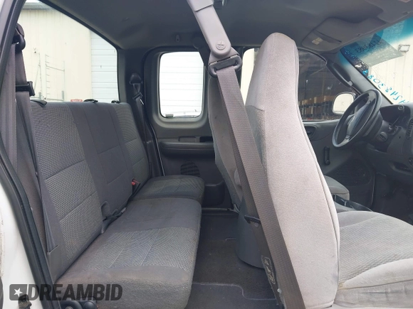 2003 Ford F-150 с VIN 2FTRX08W53CA43029, выставлен на аукционе IAAI как лот 42483083 с пробегом 311 710 миль миль и . История ставок и продаж доступна на DreamBid. Изображение 8.