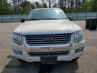 2010 Ford Explorer XLT z VIN 1FMEU7DE8AUA91159, wystawiony jako Copart lot #58913105 z przebiegiem 86 653 mil mil oraz Szkoda całkowita • Salvage title. Historia ofert i sprzedaży dostępna na DreamBid. Obrazek 5.