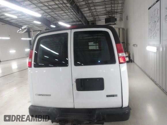 2017 Chevrolet Express Cargo with VIN 1GCWGAFGXH1272979, listed as a IAAI auction lot 42728535 with 165,033 mi miles and . Bid and sale history available at DreamBid. Image 7.