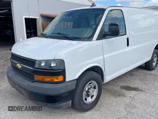 2019 Chevrolet Express Cargo with VIN 1GCWGAFP8K1370612, listed as a Copart auction lot 62214645 with 104,484 mi miles and Clean title. Bid and sale history available at DreamBid. Image 2.