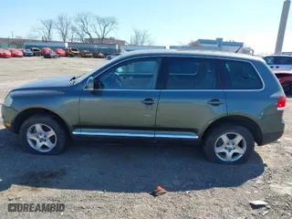 2006 Volkswagen Touareg 3.2L V6 with VIN WVGZG77L16D004762, listed as a IAAI auction lot 41763692 with 93,027 mi miles. Bid and sale history available at carsss.com. Image 15.