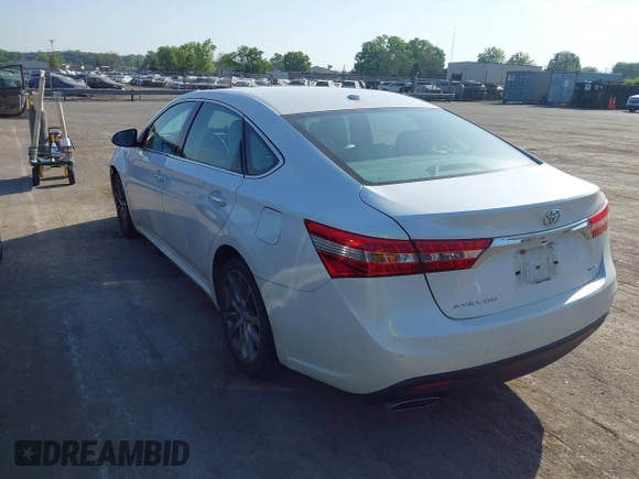2015 Toyota Avalon Limited with VIN 4T1BK1EB0FU191399, listed as a IAAI auction lot 42022664 with 140,370 mi miles and . Bid and sale history available at DreamBid. Image 3.