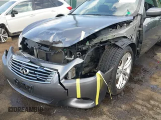 2011 Infiniti G37 with VIN JN1CV6FE8BM952781, listed as a IAAI auction lot 42144510 with 88,126 mi miles. Bid and sale history available at carsss.com. Image 6.