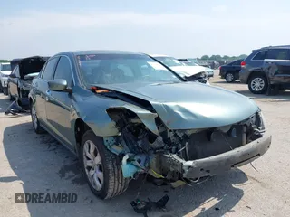 2010 Honda Accord EX-L z VIN 1HGCP3F83AA027990, wystawiony jako IAAI lot #42327831 z przebiegiem 172 299 mil mil oraz . Historia ofert i sprzedaży dostępna na DreamBid. Obrazek 1.