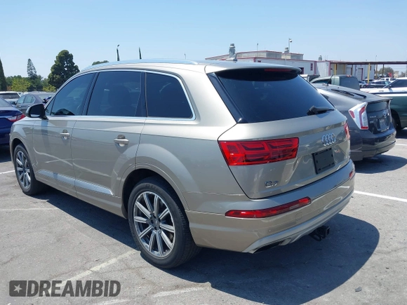 2017 Audi Q7 Premium Plus with VIN WA1LAAF79HD033100, listed as a IAAI auction lot 42614847 with 118,774 mi miles and . Bid and sale history available at DreamBid. Image 3.