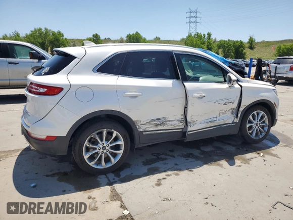 2018 Lincoln MKC Select with VIN 5LMCJ2D9XJUL21755, listed as a Copart auction lot 60058885 with 67,945 mi miles and Salvage title. Bid and sale history available at DreamBid. Image 3.
