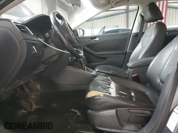 2012 Volkswagen Jetta SE with VIN 3VWDP7AJ4CM368242, listed as a Copart auction lot 60839345 with 236,216 mi miles and Salvage title. Bid and sale history available at DreamBid. Image 7.