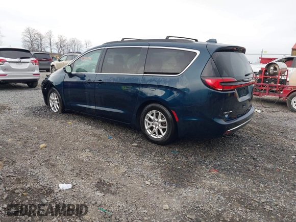 2022 Chrysler Pacifica Touring L with VIN 2C4RC1BG6NR128514, listed as a IAAI auction lot 41994944 with 67,555 mi miles and . Bid and sale history available at DreamBid. Image 3.