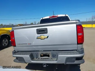 2019 Chevrolet Colorado 4WD Z71 with VIN 1GCGTDEN2K1146043, listed as a IAAI auction lot 41712002 with 84,034 mi miles. Bid and sale history available at carsss.com. Image 17.
