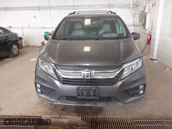 2018 Honda Odyssey EX-L z VIN 5FNRL6H79JB013982, wystawiony jako IAAI lot #42288040 z przebiegiem 82 416 mil mil oraz . Historia ofert i sprzedaży dostępna na DreamBid. Obrazek 12.