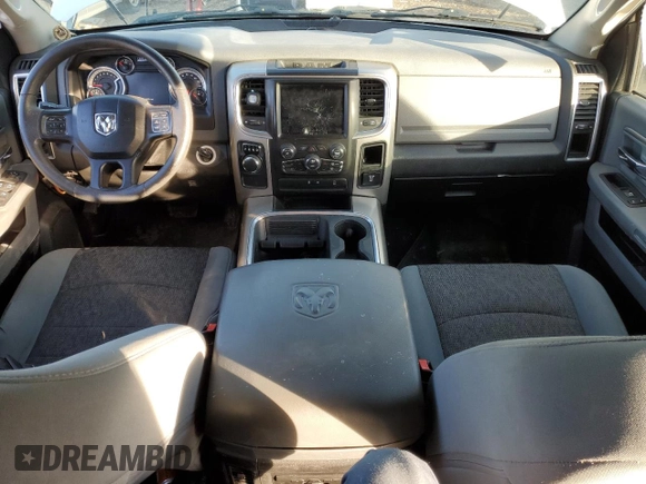2019 Ram 1500 Big Horn z VIN 1C6RR6LT2KS661372, wystawiony jako Copart lot #44313145 z przebiegiem 143 553 mil mil oraz Szkoda całkowita • Salvage title. Historia ofert i sprzedaży dostępna na DreamBid. Obrazek 8.