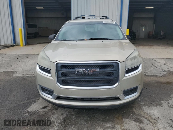 2015 GMC Acadia SLE z VIN 1GKKVPKD4FJ216525, wystawiony jako Copart lot #55595105 z przebiegiem 134 638 mil mil oraz Czysty tytuł • Clean title. Historia ofert i sprzedaży dostępna na DreamBid. Obrazek 5.