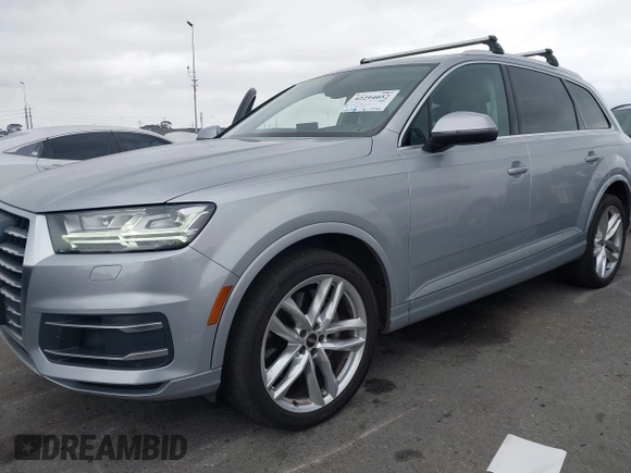 2018 Audi Q7 Prestige with VIN WA1VAAF77JD028847, listed as a IAAI auction lot 42294052 with 46,478 mi miles and . Bid and sale history available at DreamBid. Image 6.