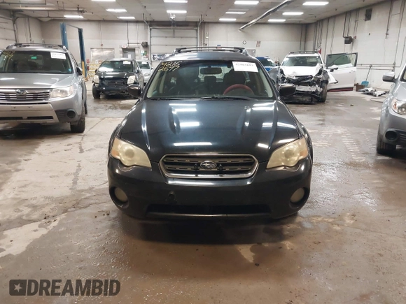 2006 Subaru Legacy Outback z VIN 4S4BP61C067356749, wystawiony jako IAAI lot #42162697 z przebiegiem 147 753 mil mil oraz . Historia ofert i sprzedaży dostępna na DreamBid. Obrazek 13.
