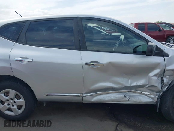 2013 Nissan Rogue SL with VIN JN8AS5MT7DW002447, listed as a IAAI auction lot 41924394 with 109,450 mi miles. Bid and sale history available at carsss.com. Image 13.
