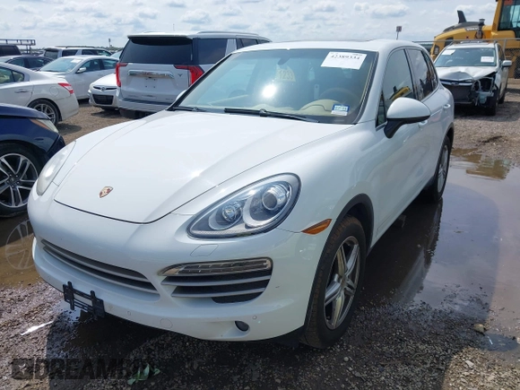 2014 Porsche Cayenne with VIN WP1AA2A21ELA94214, listed as a IAAI auction lot 42389334 with 114,276 mi miles and . Bid and sale history available at DreamBid. Image 17.