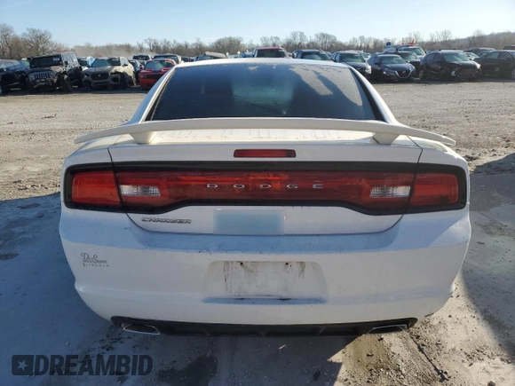 2013 Dodge Charger SE z VIN 2C3CDXBG2DH623887, wystawiony jako Copart lot #49146185 z przebiegiem 155 231 mil mil oraz Szkoda całkowita • Salvage title. Historia ofert i sprzedaży dostępna na DreamBid. Obrazek 6.