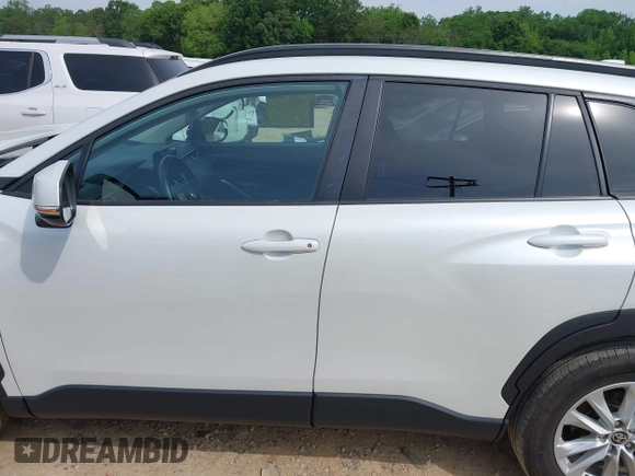 2022 Toyota Corolla Cross LE with VIN 7MUBAAAG6NV021369, listed as a IAAI auction lot 42282685 with 37,863 mi miles and . Bid and sale history available at DreamBid. Image 14.