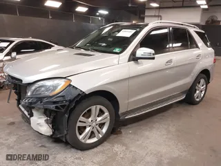 2014 Mercedes-Benz M-Class ML 350 with VIN 4JGDA5HB1EA312780, listed as a IAAI auction lot 41841481 with 183,196 mi miles. Bid and sale history available at carsss.com. Image 18.