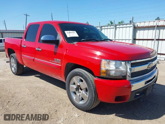 2011 Chevrolet Silverado 1500 LT with VIN 3GCPCSE02BG351470, listed as a IAAI auction lot 41899663 with 293,511 mi miles and . Bid and sale history available at DreamBid. Image 1.