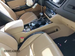 2017 Kia Sedona EX with VIN KNDMC5C18H6260441, listed as a IAAI auction lot 41797159 with 77,309 mi miles. Bid and sale history available at carsss.com. Image 5.