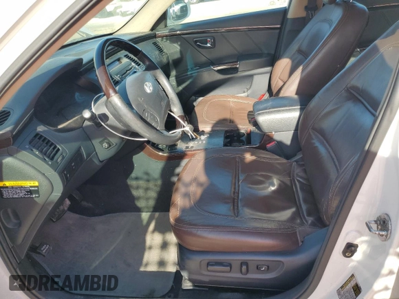 2011 Hyundai Azera Limited with VIN KMHFC4DF7BA525220, listed as a Copart auction lot 55420475 with 157,129 mi miles and Clean Title. Bid and sale history available at DreamBid. Image 7.