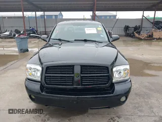 2005 Dodge Dakota SLT z VIN 1D7HE48N05S304121, wystawiony jako IAAI lot #42165773 z przebiegiem 192 886 mil mil oraz . Historia ofert i sprzedaży dostępna na DreamBid. Obrazek 12.