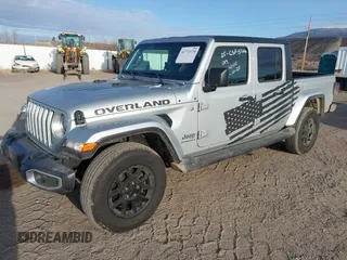 2023 Jeep Gladiator Overland с VIN 1C6HJTFG0PL569940, выставлен на аукционе IAAI как лот 41772170 с пробегом 28 948 миль миль и . История ставок и продаж доступна на DreamBid. Изображение 17.