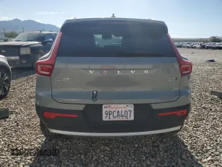 2025 Volvo XC40 Plus Bright Theme with VIN YV4L12UE3S2504316, listed as a Copart auction lot 58528235 with 9,200 mi miles and Clean title. Bid and sale history available at DreamBid. Image 6.