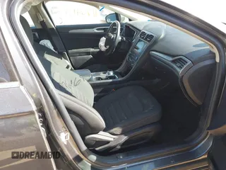 2020 Ford Fusion SE with VIN 3FA6P0H74LR207234, listed as a IAAI auction lot 41764169 with 94,518 mi miles. Bid and sale history available at carsss.com. Image 5.