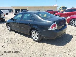 2007 Ford Fusion SE with VIN 3FAHP07157R142485, listed as a IAAI auction lot 42050207 with 150,263 mi miles. Bid and sale history available at carsss.com. Image 3.