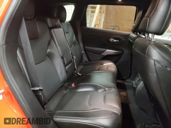 2021 Jeep Cherokee 80th Anniversary with VIN 1C4PJMMN4MD142410, listed as a Copart auction lot 62061165 with 81,453 mi miles and Salvage title. Bid and sale history available at DreamBid. Image 11.