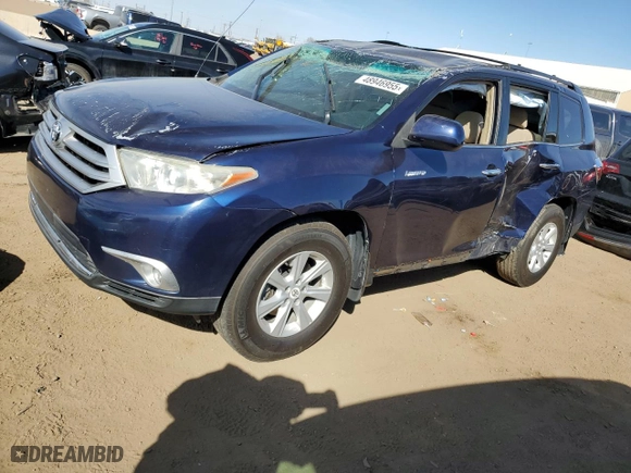 2011 Toyota Highlander with VIN 5TDZA3EH4BS016626, listed as a Copart auction lot 48946955 with 146,814 mi miles and Salvage Title. Bid and sale history available at carsss.com. Image 1.