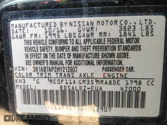 2017 Nissan Sentra S with VIN 3N1AB7AP2HY212907, listed as a IAAI auction lot 33161036 with 82,125 mi miles. Bid and sale history available at carsss.com. Image 9.