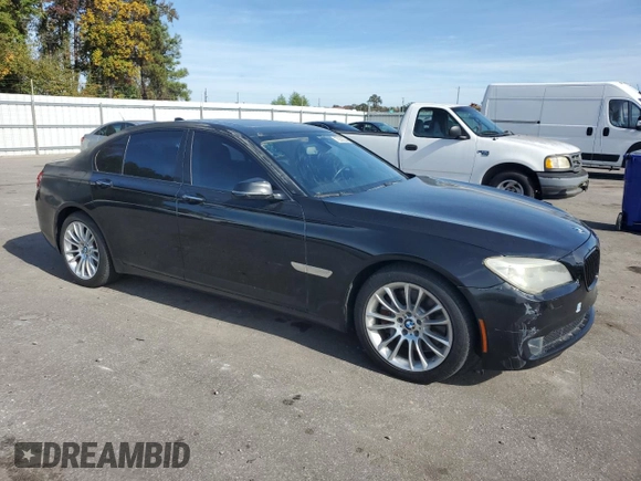 2013 BMW 7 Series 750i with VIN WBAYA8C57DC996582, listed as a Copart auction lot 79250334 with 82,336 mi miles and Clean Title. Bid and sale history available at DreamBid. Image 4.