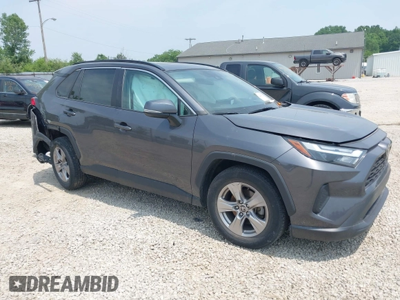 2022 Toyota RAV4 XLE with VIN 2T3W1RFV1NW188402, listed as a IAAI auction lot 42487520 with 75,900 mi miles and . Bid and sale history available at DreamBid. Image 1.