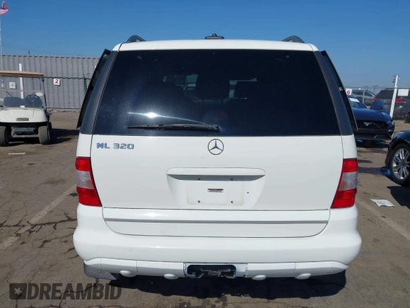 2002 Mercedes-Benz M 320/430/500 with VIN 4JGAB54E02A345071, listed as a IAAI auction lot 42158686 with Not provided miles and . Bid and sale history available at DreamBid. Image 16.