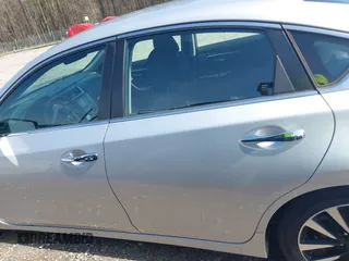 2018 Nissan Altima SR with VIN 1N4AL3AP6JC271207, listed as a IAAI auction lot 41839284 with 111,144 mi miles and . Bid and sale history available at carsss.com. Image 14.